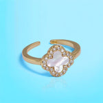 Shell Pearl Clover Lucky Four Leaf Gold Ring