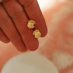 Clam Studs
