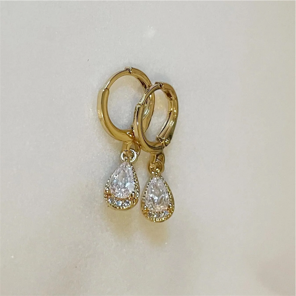 Save Your Tears Huggies