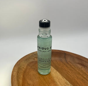 Essential Oil Blend For Anxiety: Sooth, Uplift + Renew