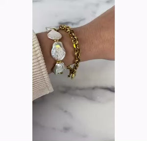 
                
                    Load and play video in Gallery viewer, Pearl Beaded Bracelet 20mm Freshwater
                
            